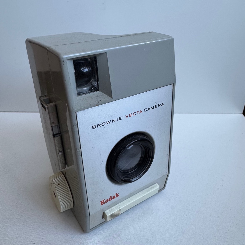 Kodak Brownie Vecta Camera - Classic Gray